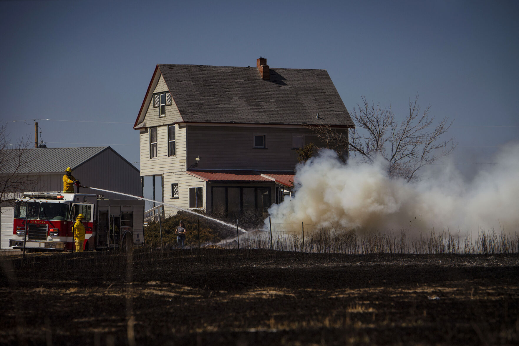 040922-news-fire 02.jpg